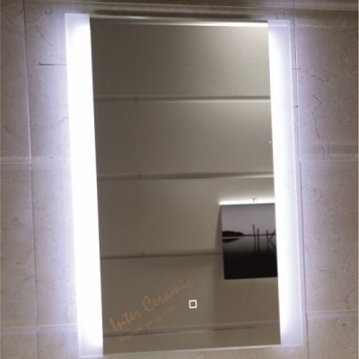 Огледало За Баня С LED Осветление ICL 1590